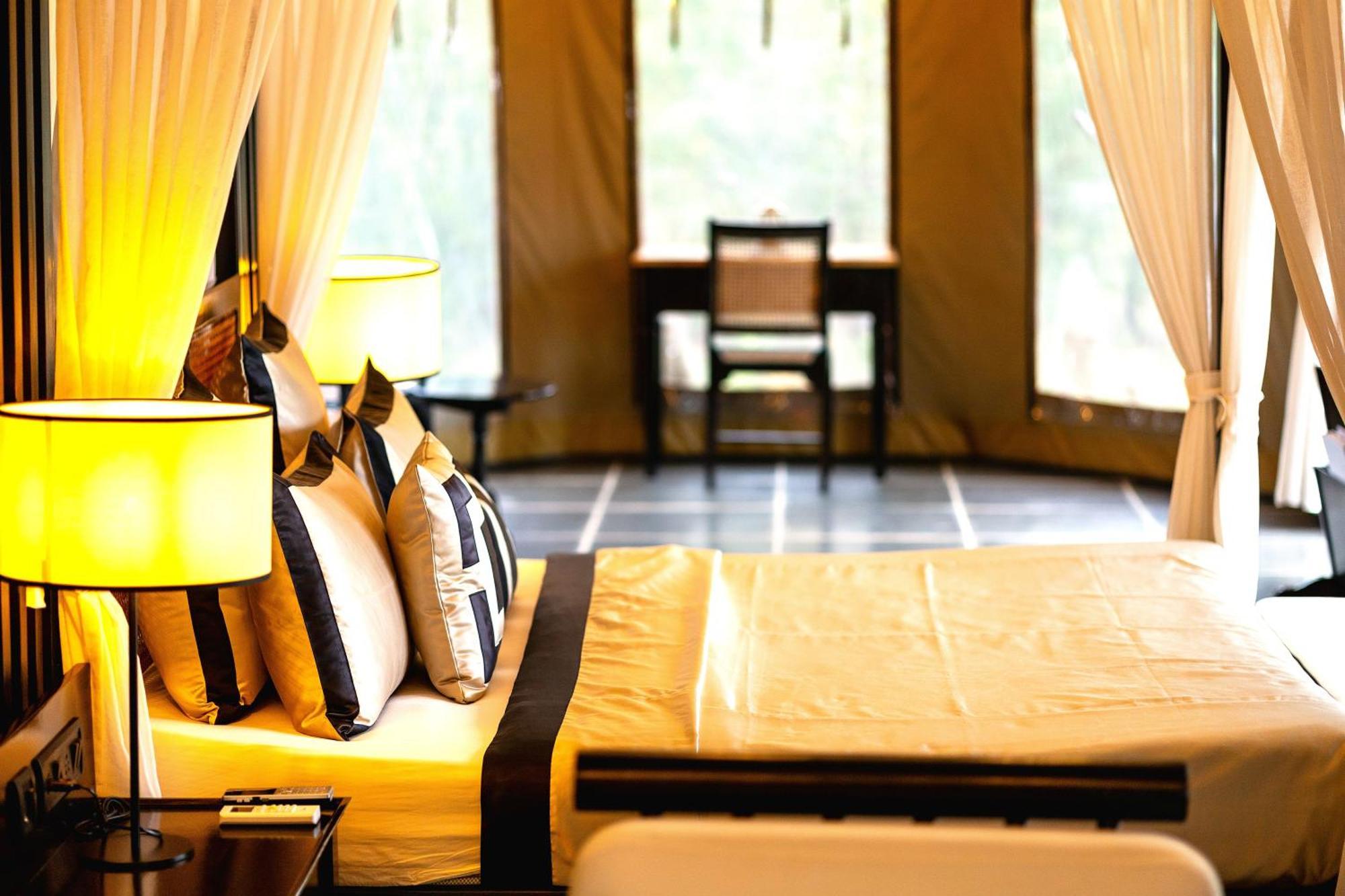 The Alampara Resort - Luxury Boutique Glamping & Water Sports Cheyūr エクステリア 写真